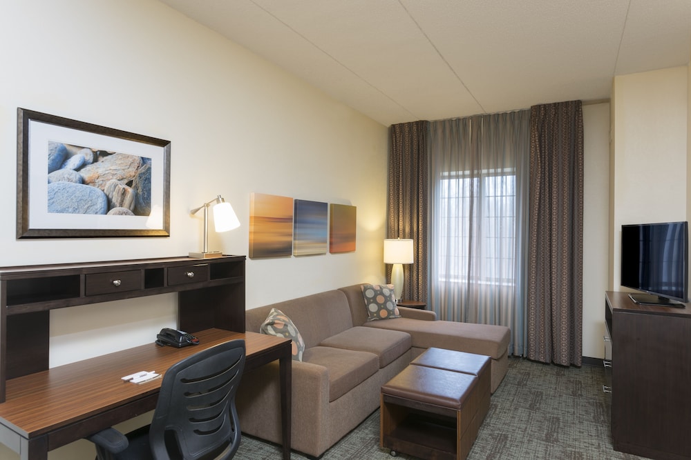 Staybridge Suites Chicago Oakbrook Terrace 45/64