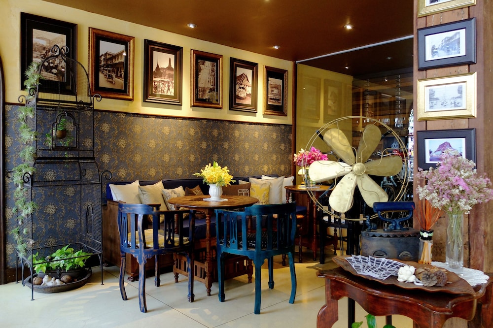 Old Capital Bike Inn(Ex Old Bangkok Inn) 59/80