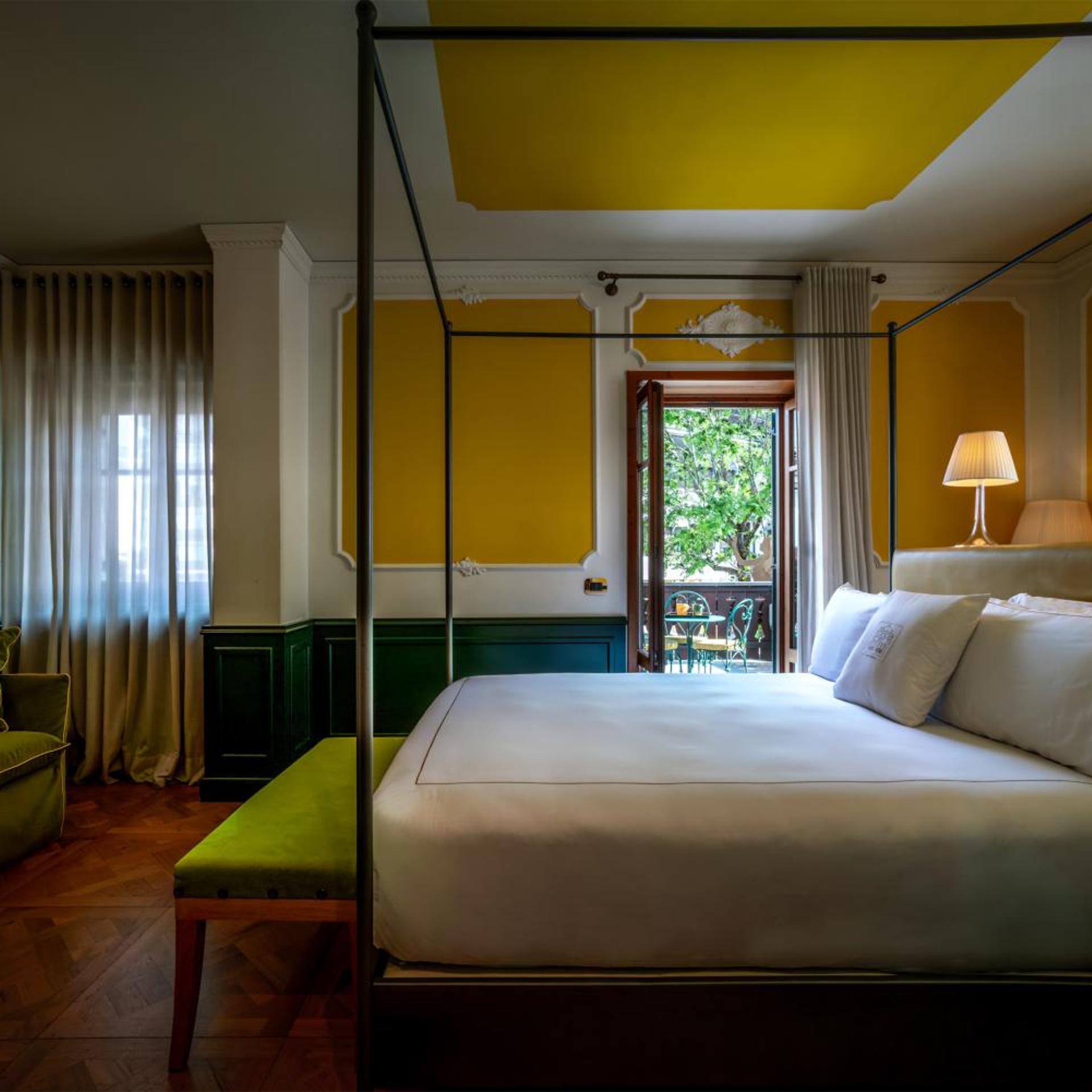 Emotion, Deluxe، Ambra Cortina Luxury Fashion Boutique Hotel 3/10