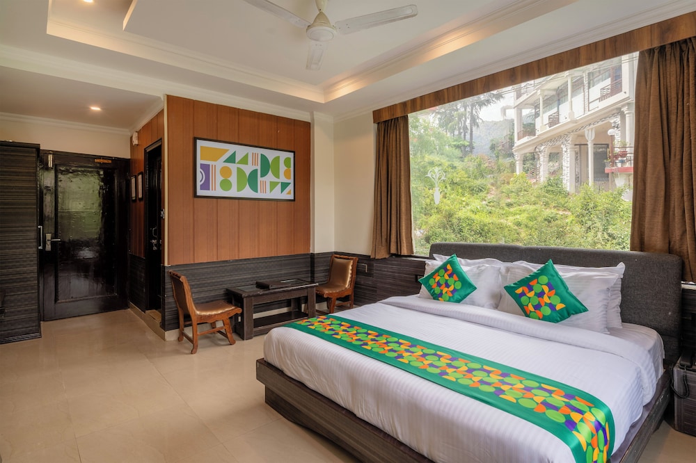 Hotel Holiday Hill 34/57