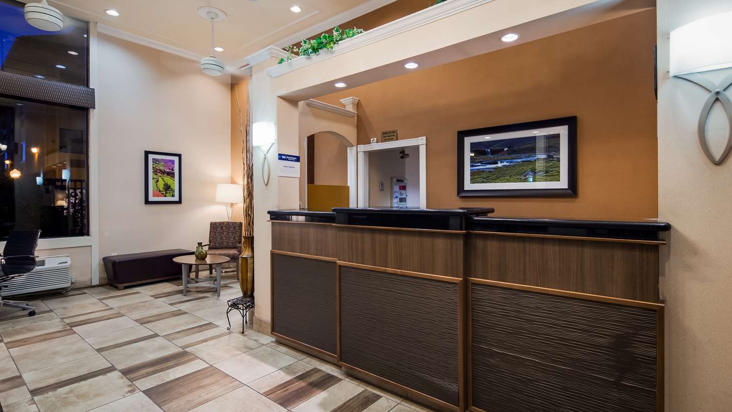 Best Western Plus Inn Of Hayward 8/40