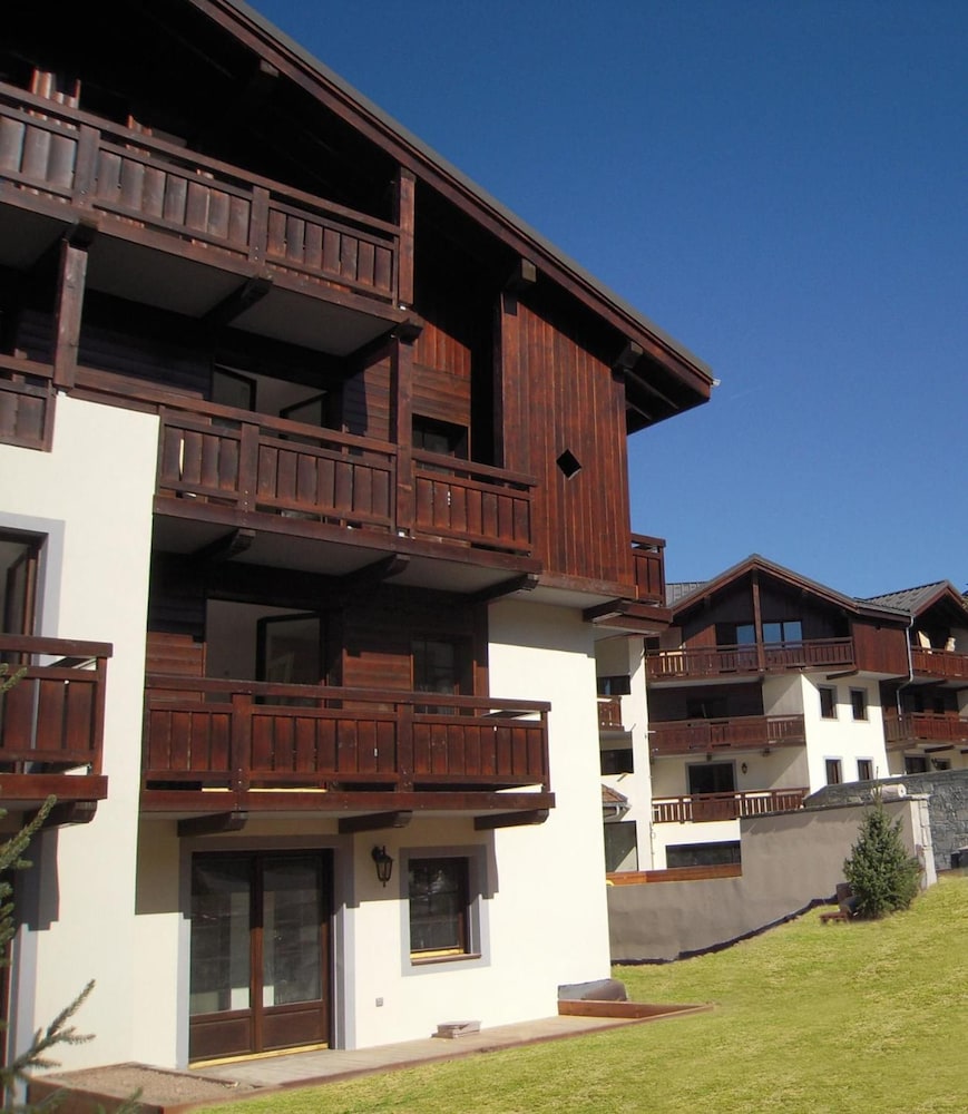 Lagrange Vacances Les Fermes Emiguy 3/30