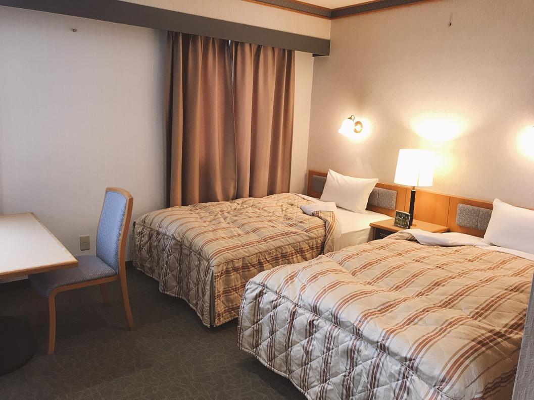 غرفة قياسية بسريرين منفصلين للمدخنين، Hotel Crown Hills Takaoka 2/2