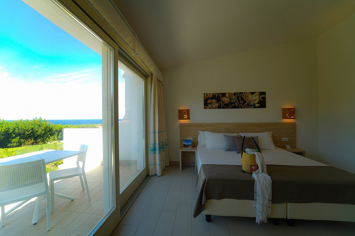 SUPERIOR, DOUBLE BED, SEA VIEW