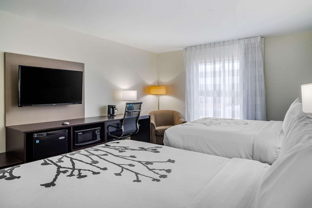 Sleep Inn & Suites Houston Westchase - Little Saigon 11/29