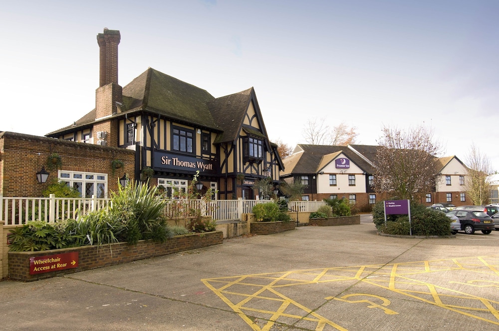 Premier Inn Maidstone (Allington) 21/24
