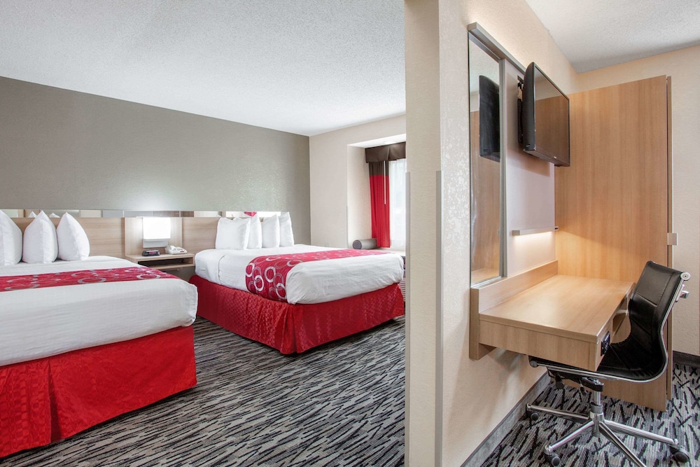 Microtel Inn & Suites By Wyndham Charleston Wv 21/37