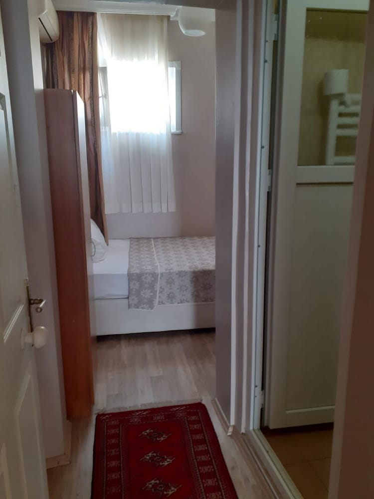 Avrasya Hostel 49/50