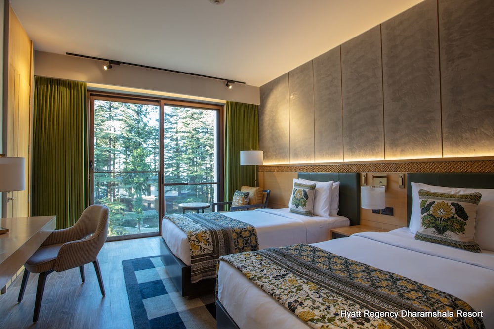 Room, Twin Beds