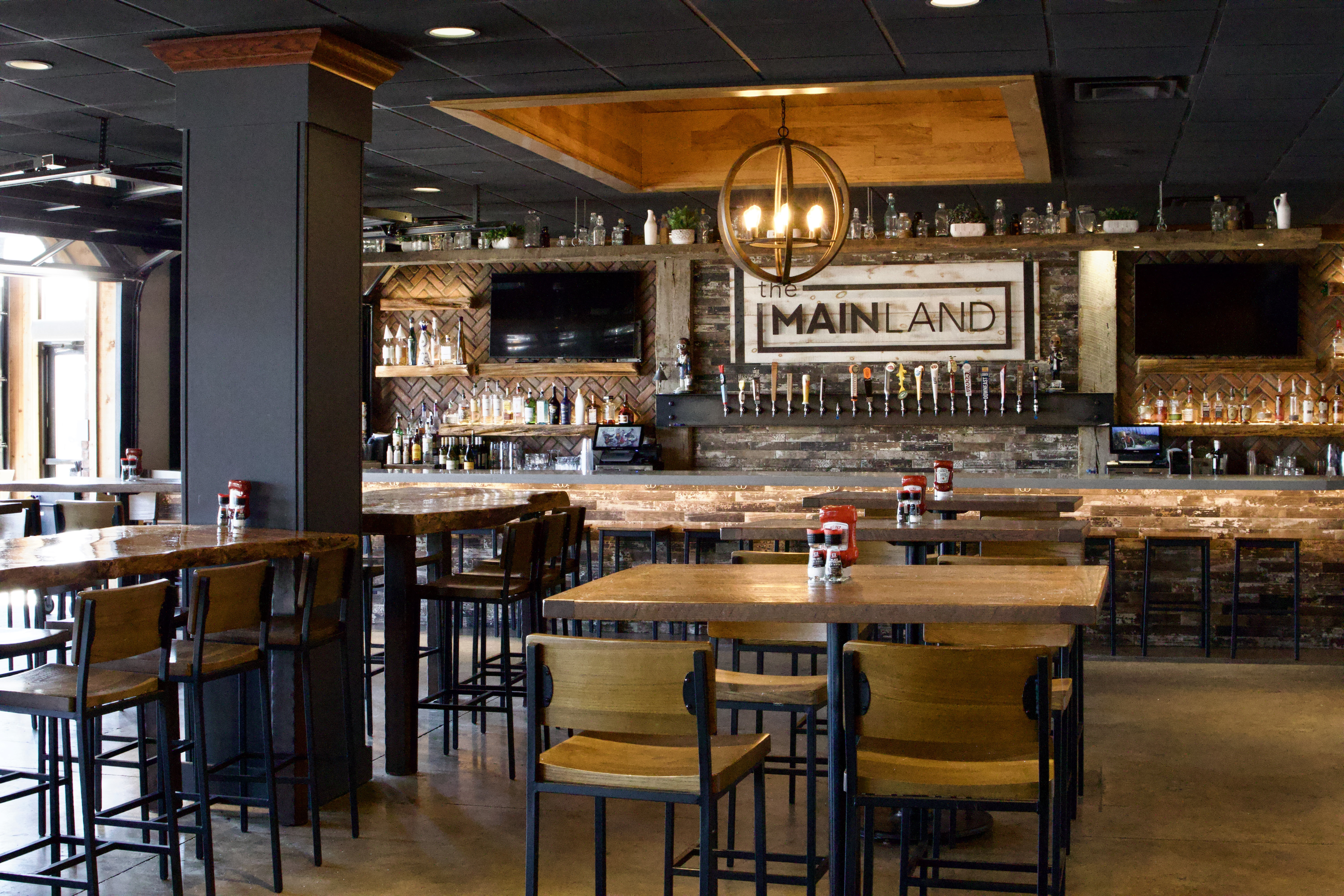 Holiday Inn Manahawkin/Long Beach Island 55/73