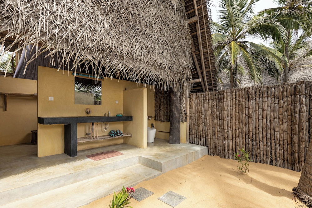 Elements Beach & Nature Resort 7/50