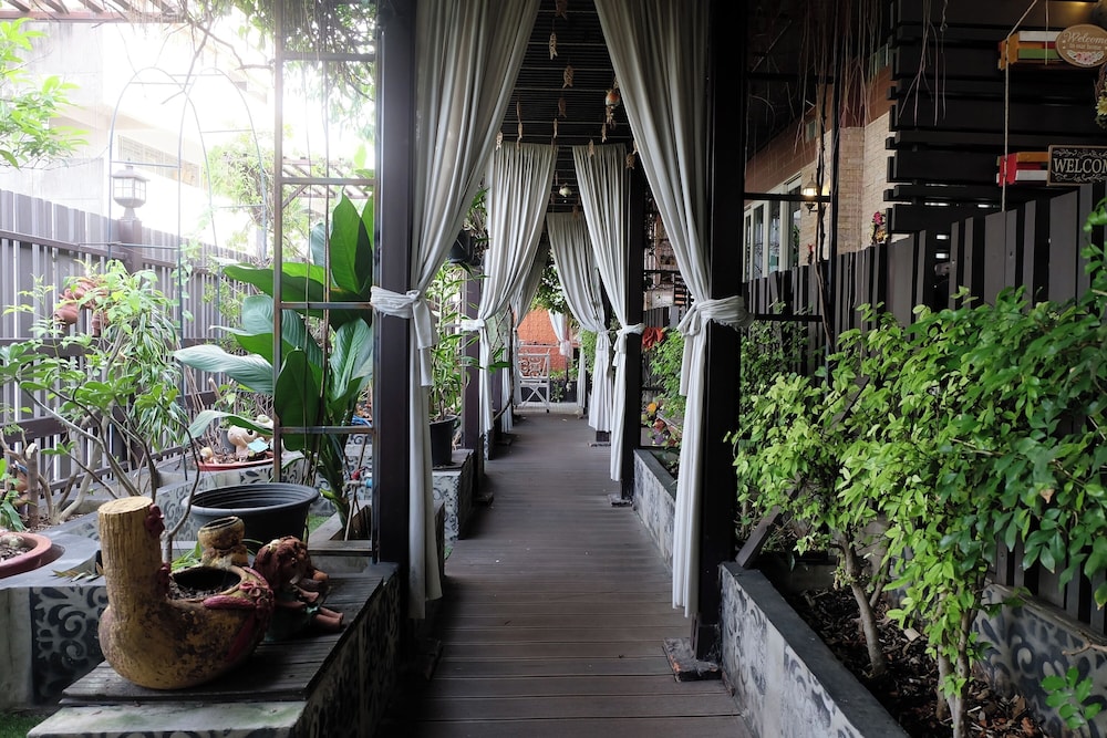 Zen Rooms Sukhumvit 71 47/50