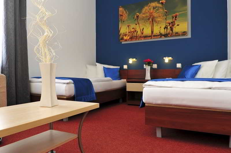 Hotel Color 15/44