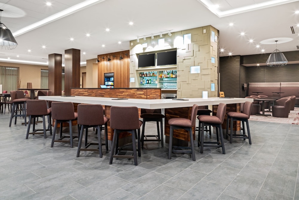 Courtyard by Marriott Houston Northeast 19/32