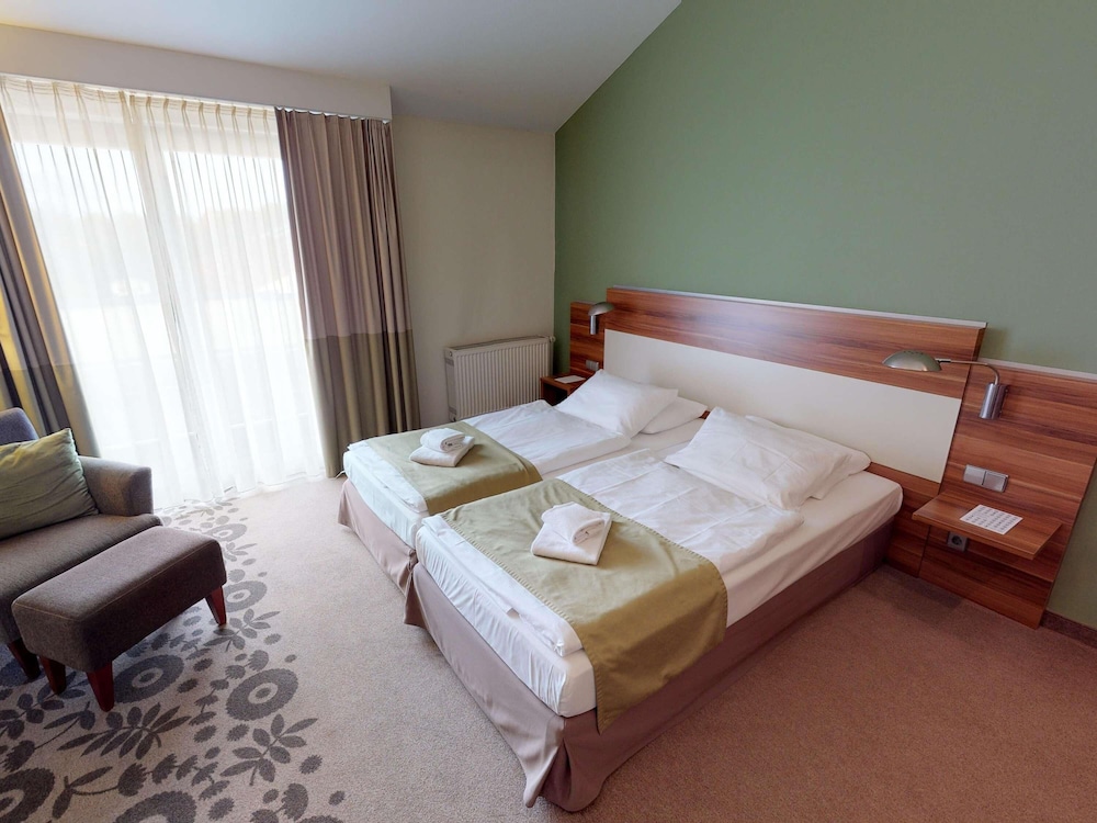 Mercure Tagungs & Landhotel Krefeld 21/70