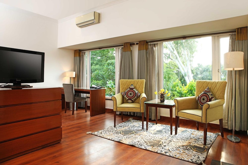 Ahuja Residency Sunder Nagar 27/50