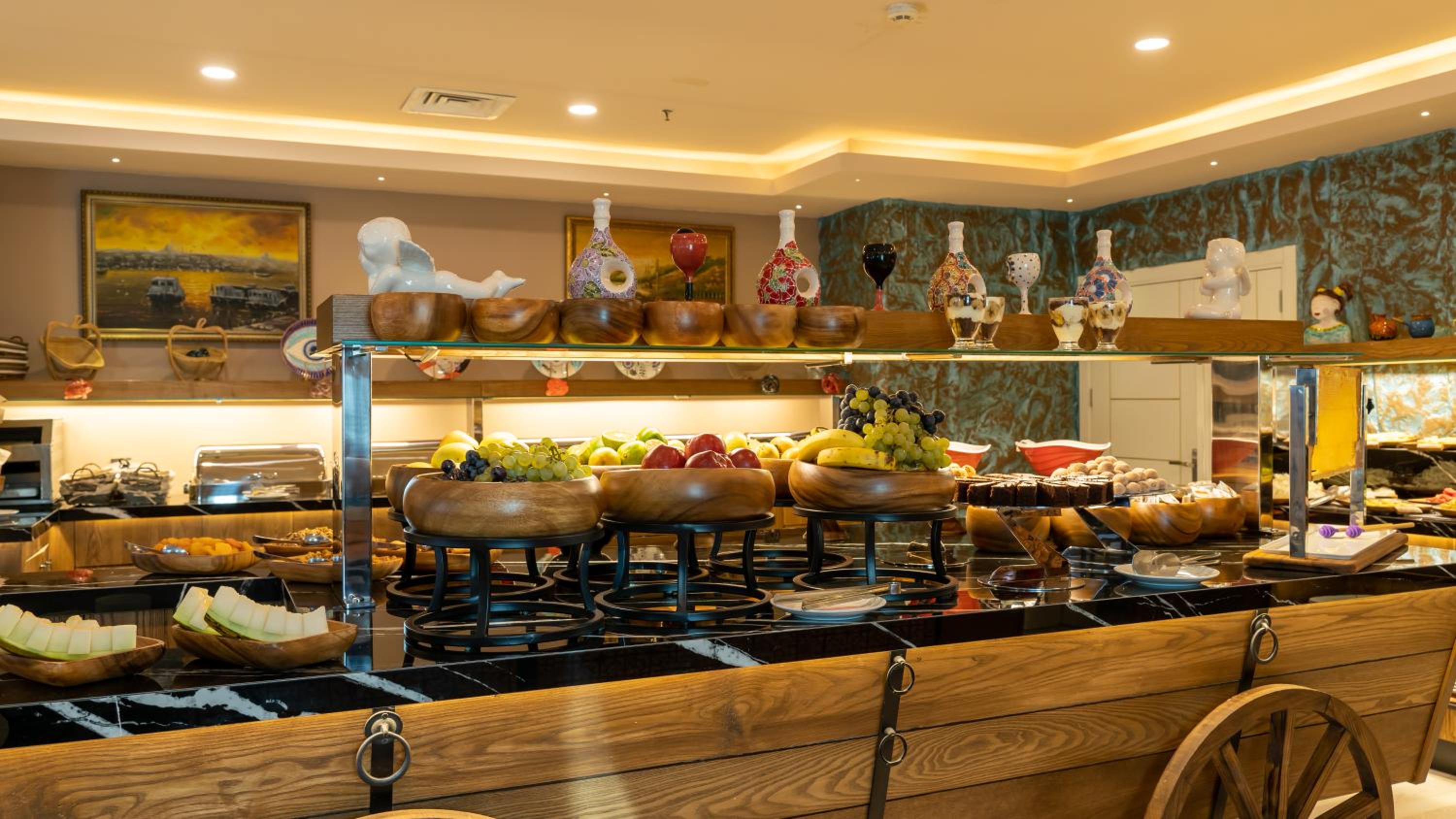 Grand Ani Hotel 30/43