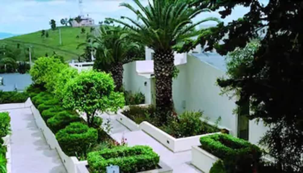 MOULAY YACOUB 25/29