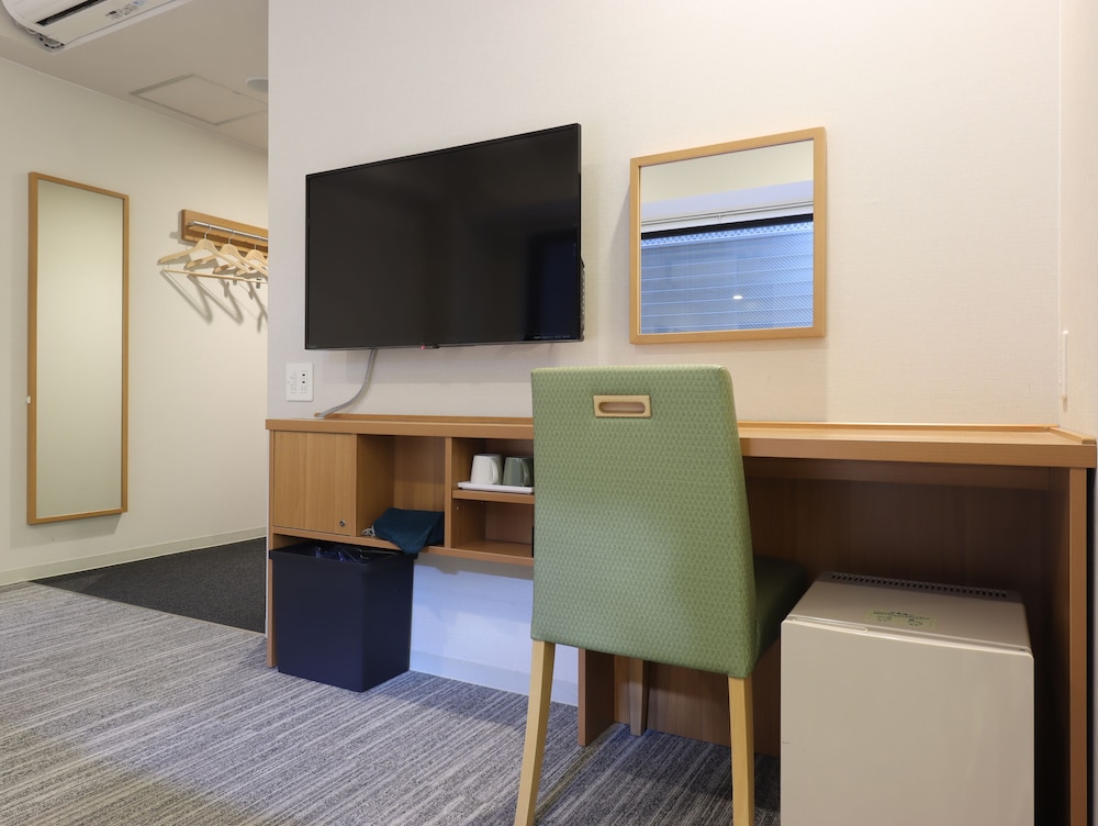 Hotel Glad One Kyoto Shichijo by M’s 49/56