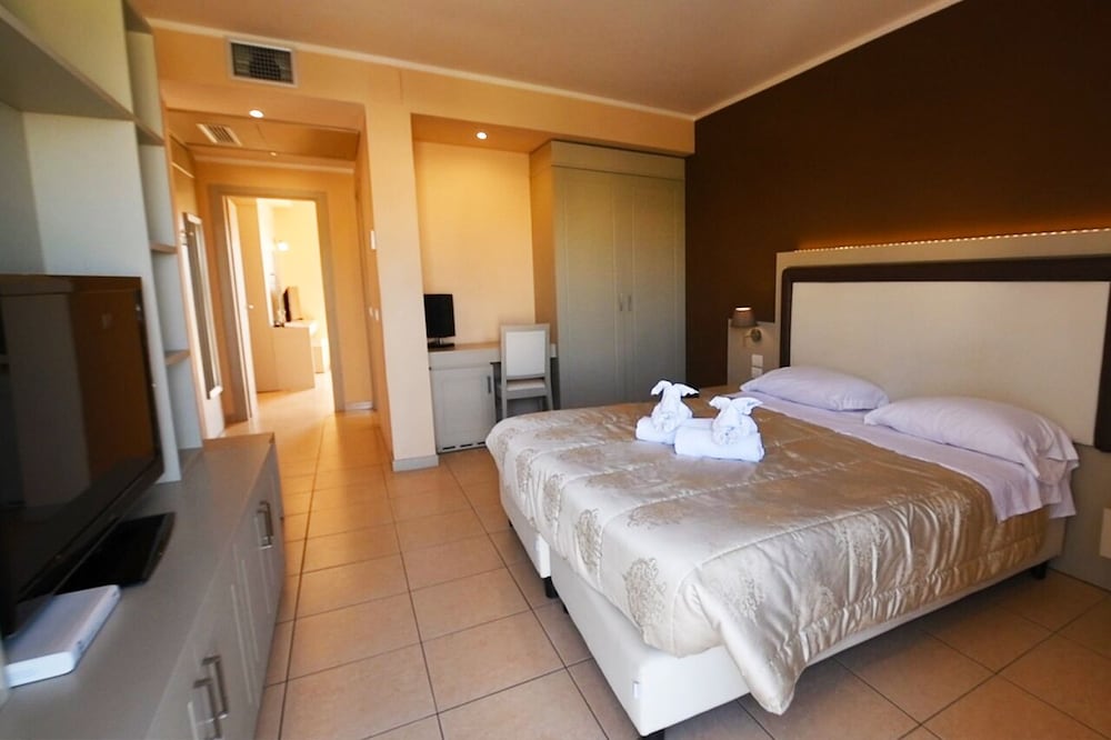 Hotel Valemare 13/57