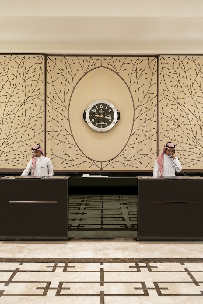 فندق مكة سويس أوتيل(Swissotel Makkah) 8/71