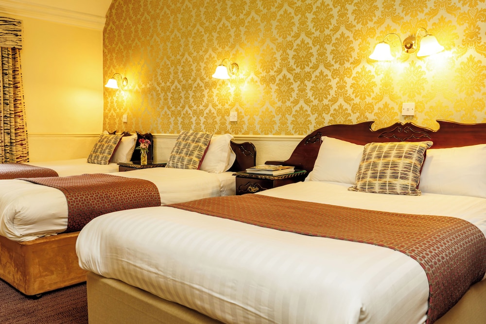 CLUB HOUSE HOTEL 21/54