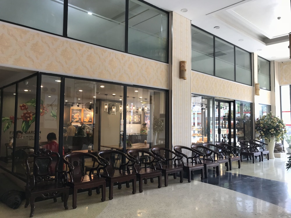 Hacinco Hotel 52/65