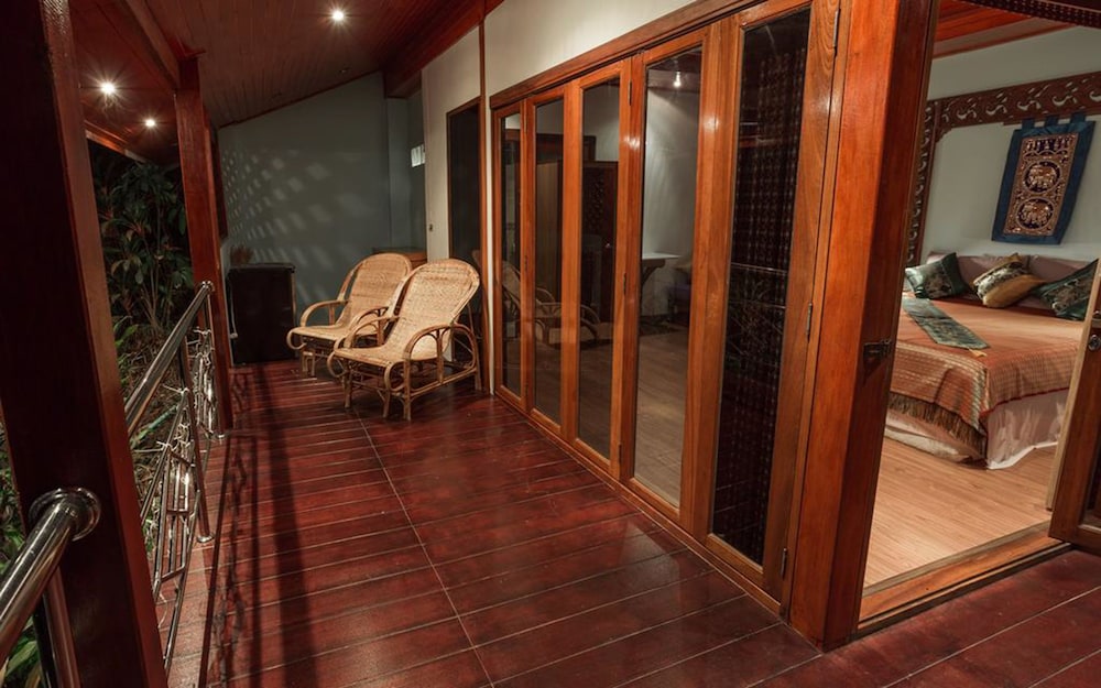 Krabi Villa Phu Khao Private Resort 20/50