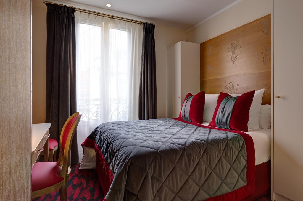 HOTEL MUGUET 10/50