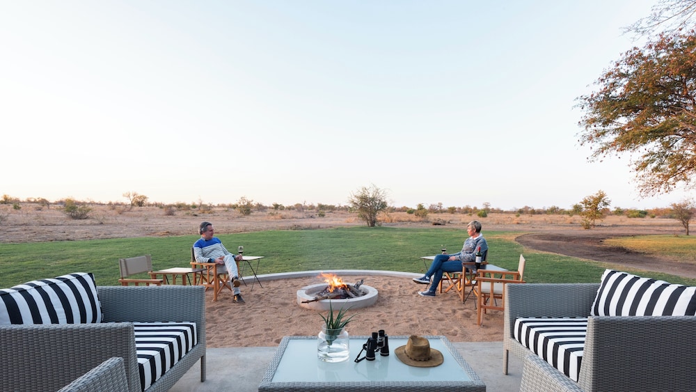 Xanatseni Private Camp 24/49