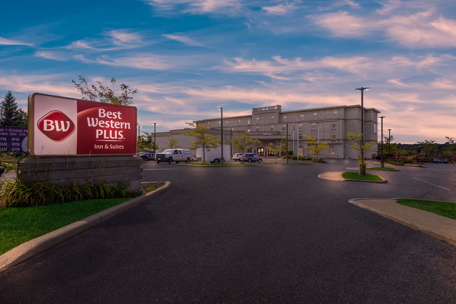 Best Western Plus Orangeville Inn and Suites 15/15