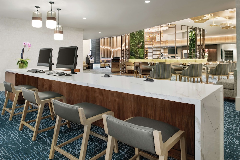 Hilton Grand Vacations Club Chicago Magnificent Mile 30/37