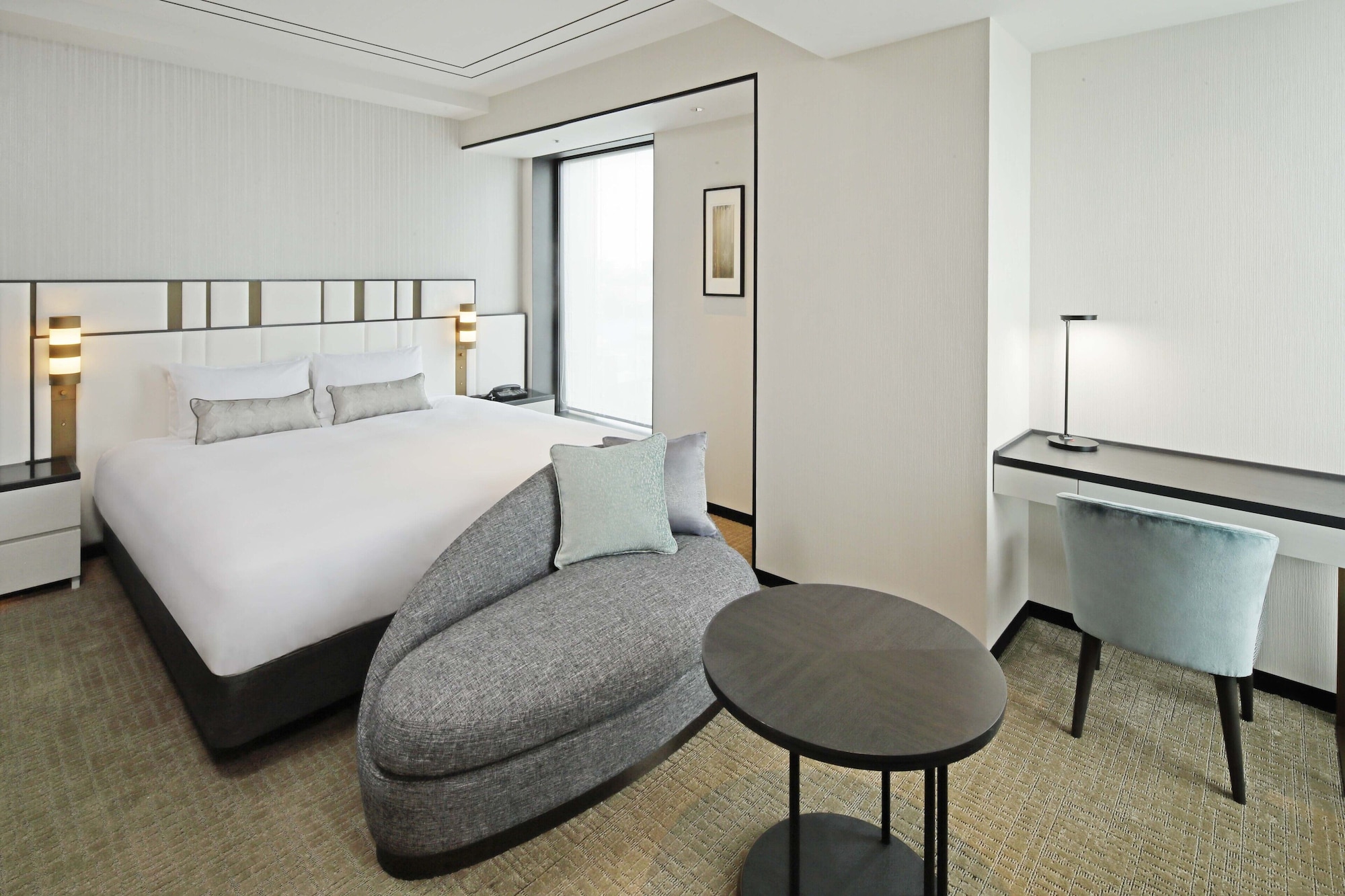 Deluxe, King Bed, KOKO HOTEL Premier Nihonbashi Hamacho 3/7