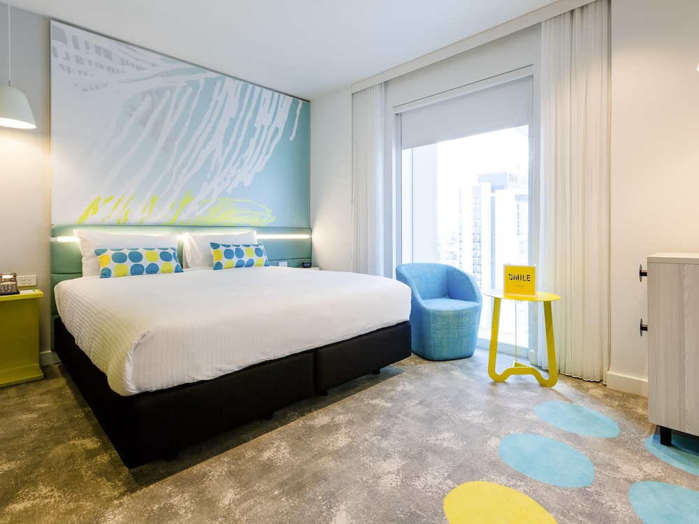 غرفة ديلوكس بسرير كينج بإطلالة على النهر، Ibis Styles East Perth 3/6