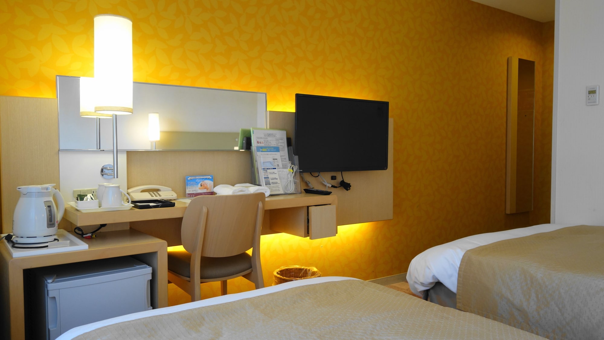 ROOM, SINGLE, WITH EXTRA BED, CITY VIEW