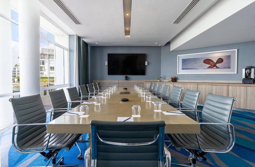 Radisson Collection Hotel, Waterfront Cape Town 37/44