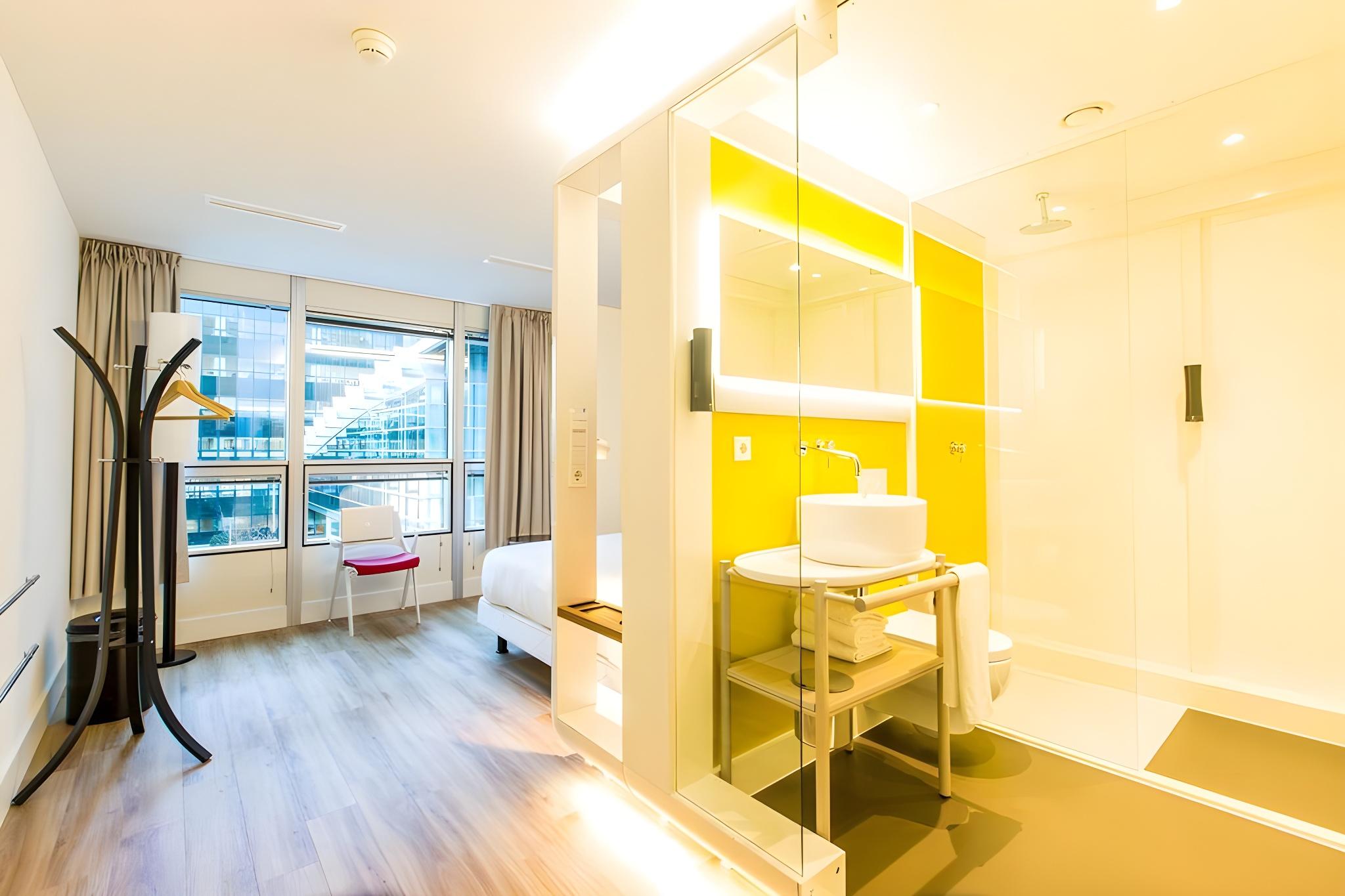 Urban, Basic, King Bed