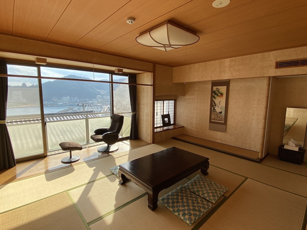 Atami Onsen Guest House Megumi - Hostel 31/50