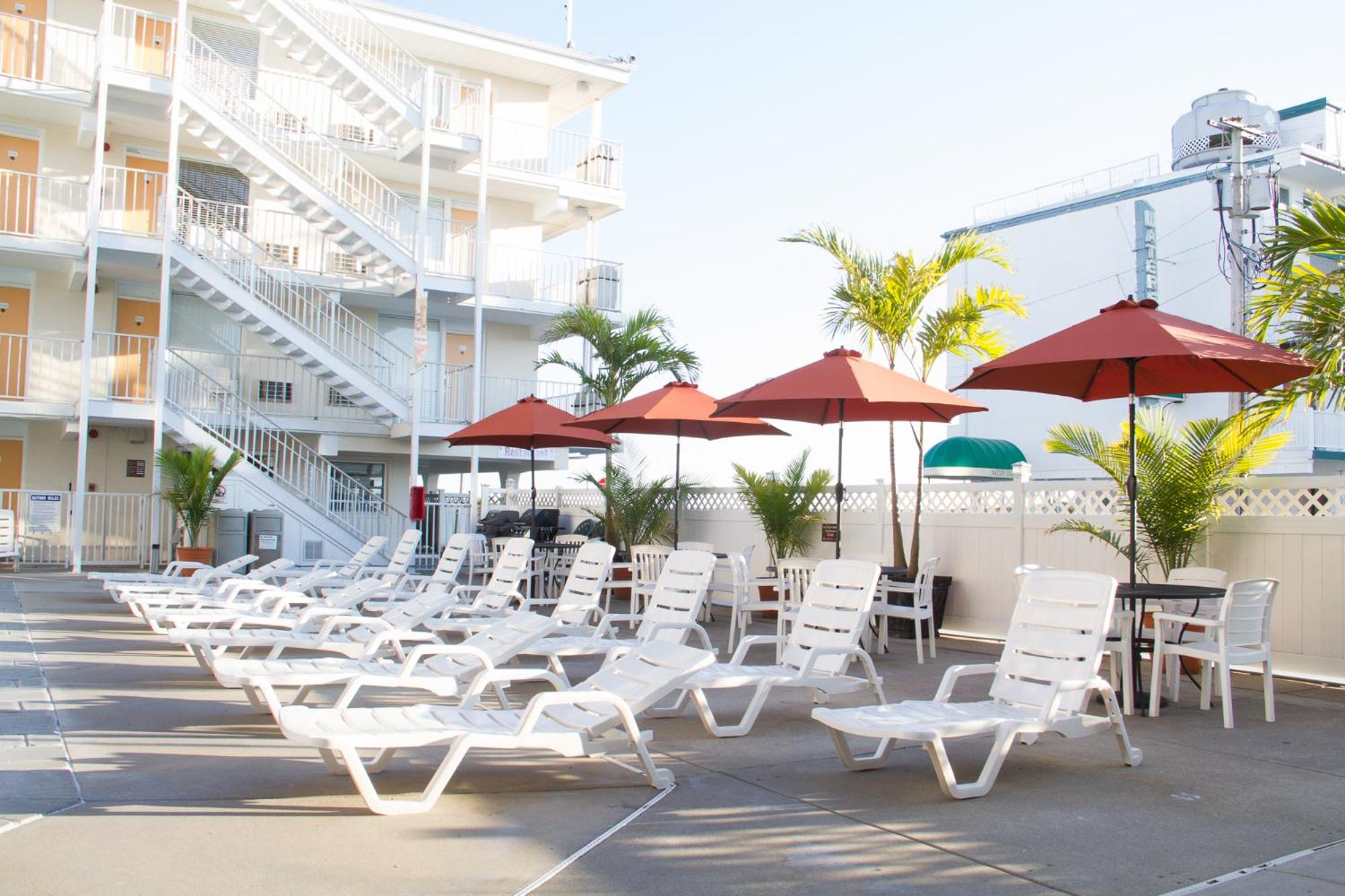 Aqua Beach Hotel 44/50
