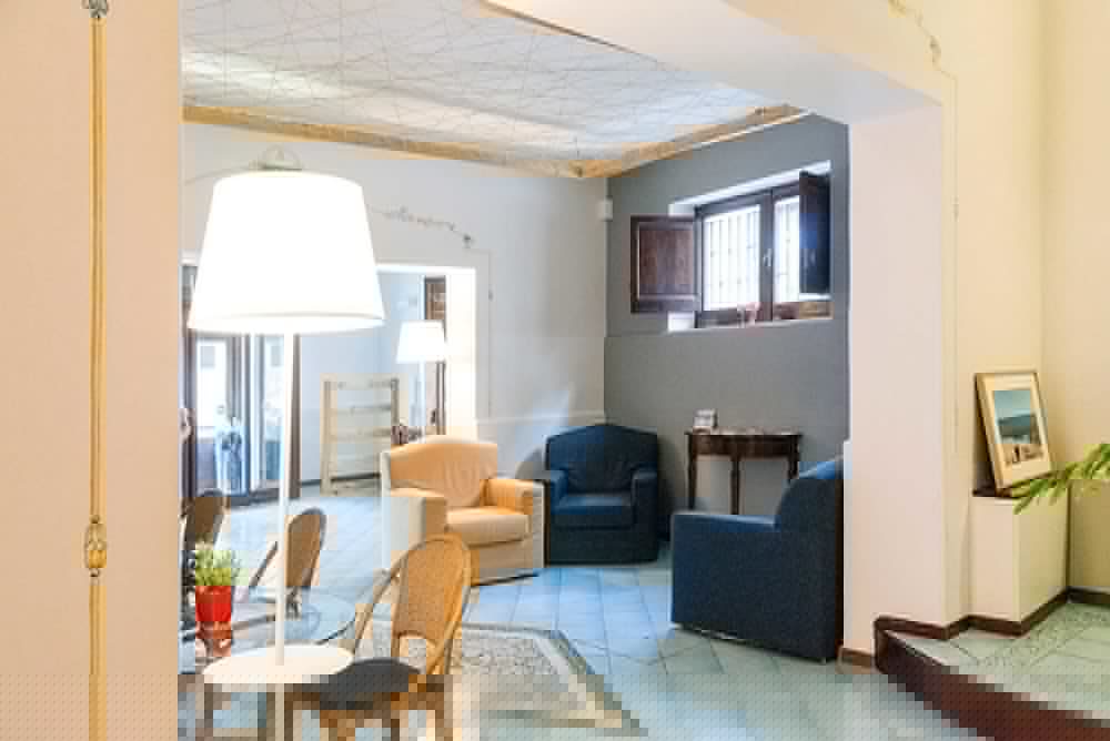 Hotel La Piazzetta 31/50