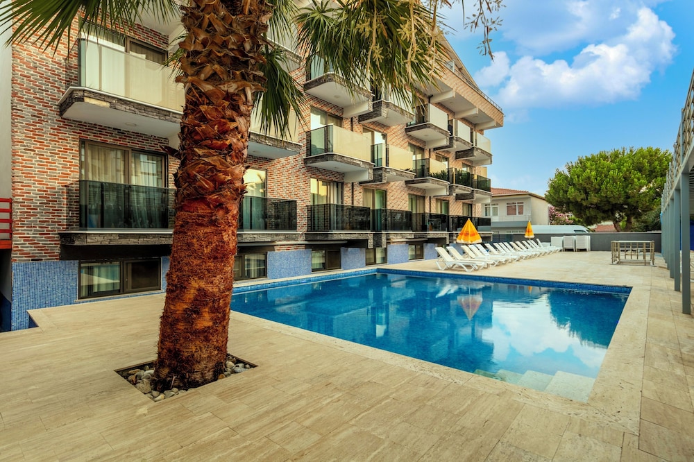 Ozkaptan Aqua Otel 40/49