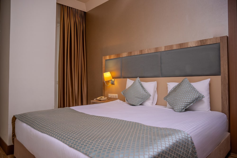 Mari Suites Hotel 14/63