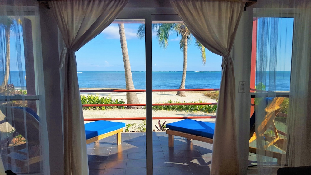 Tres Cocos Resort 37/67