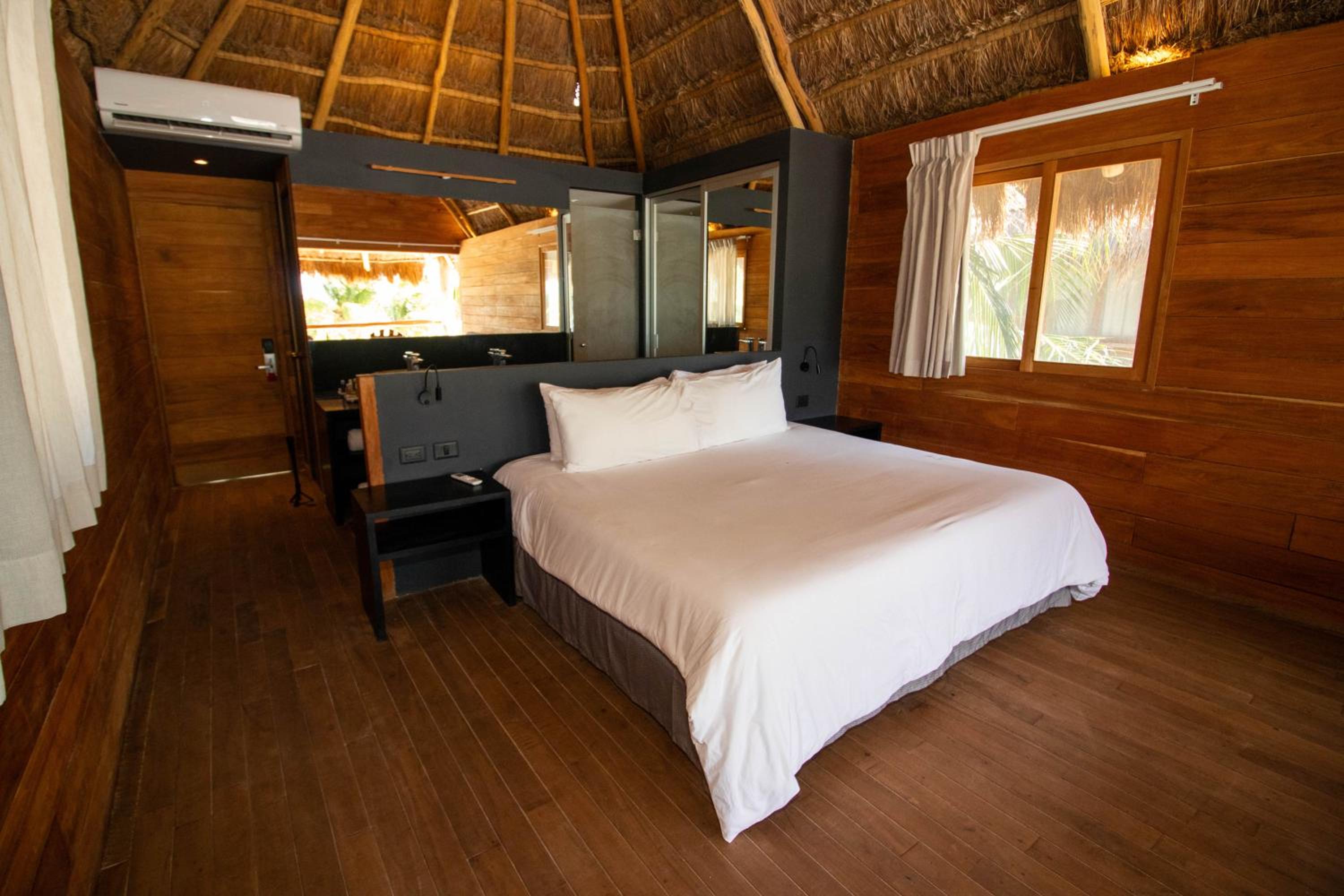 بنغل بإطلالة على البحر، Blue Holbox Hotel 4/10