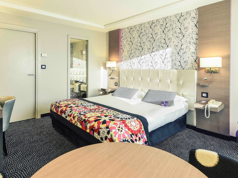 Mercure Dijon Centre Clemenceau 14/78