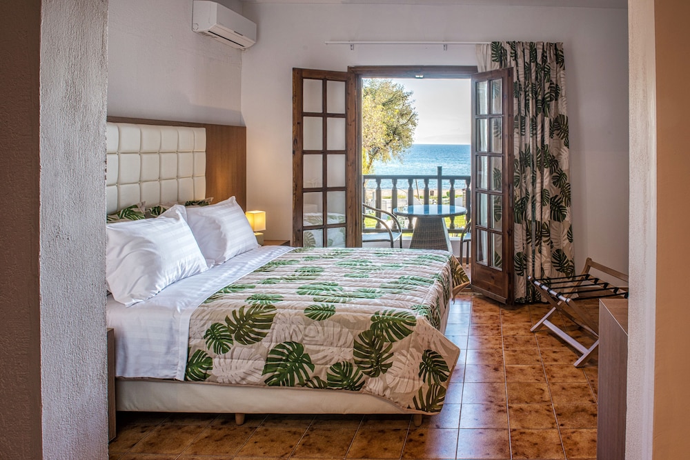 GEORGALAS SUN BEACH HOTEL 20/48