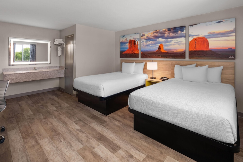 Days Inn by Wyndham Farmington NM 21/59