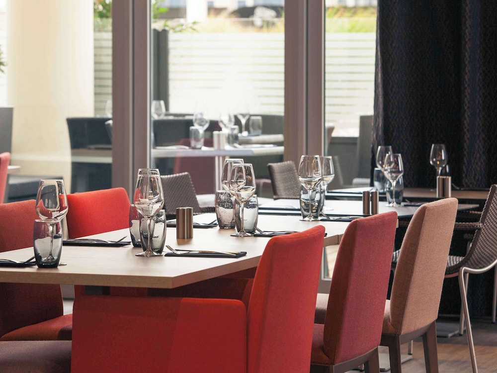 Mercure Marne la vallee Bussy St Georges 51/52