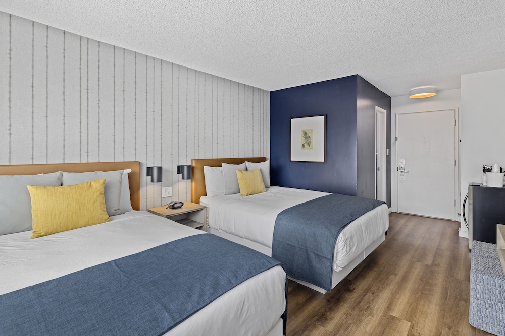 Sea Harbor Hotel 3/30