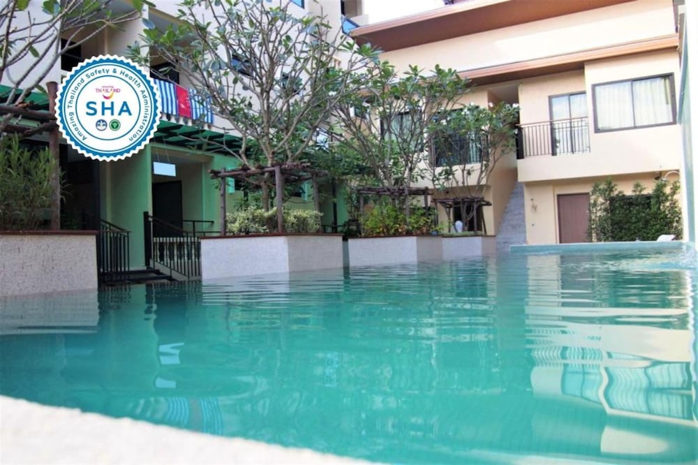 The Wave Hotel Patong 8/73